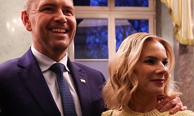 "Doktór" Karol wraz z żoną Martą złożyli życzenia. "Powiedziała więcej niż Agata przez 10 lat" [wideo]