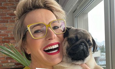Paulina Smaszcz w prześwitującej konfekcji z girami na wierzchu. Ciałko 52-latki to marzenie niejednej młódki