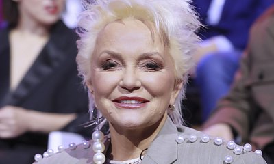 66-letnia Małgorzata Ostrowska pozuje w przeźroczystej bluzeczce. Prawdziwa w niej rakieta