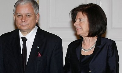 Maria od Lecha była stylową damą. Wspominamy jej najlepsze kreacje. Ta czerwona kiecka przeszła do historii