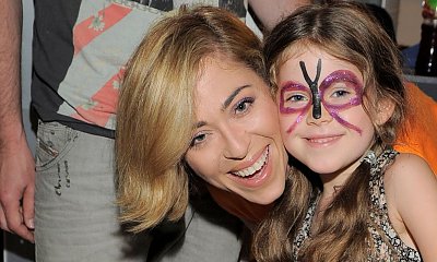 Natalia Kukulska pozuje z 20-letnią córką. Anna jest niezwykle podobna do znanej babci, Anny Jantar