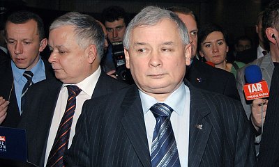 Starszy pan w zaskakującym wyznaniu: "Ja z Lechem też brałem udział w ustawkach". Sieć produkuje memy