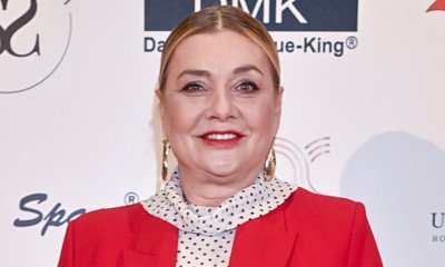 Małgorzata Ostrowska-Królikowska spowita czerwienią na branżowym evencie. Odważnie jak na 60-latkę
