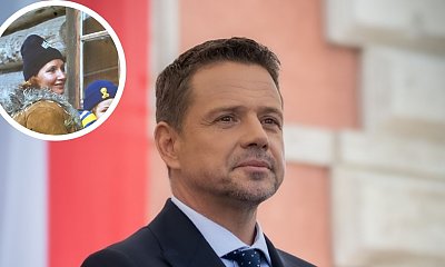 Rafał opublikował piękne zdjęcie z mamą w Dzień Matki. Ależ on był słodkim bobasem [zdjęcie]