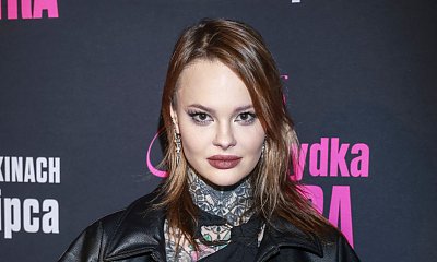 Ponętna Monika Miller wystawiła wytatuowaną nogę. Oczarowała nas jej nonszalancja