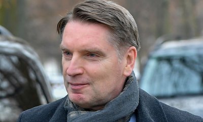 Gigantyczna obniżka u Tomasza Lisa. Luksusowa willa w Konstancinie znów na sprzedaż, cena spadła o 5 milionów złotych [dużo zdjęć]