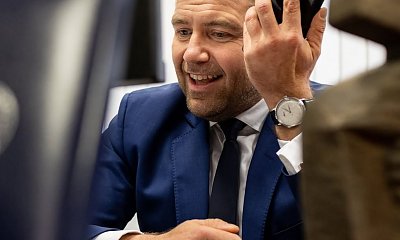 Filip od kebaba przeszedł samego siebie. Tak podlizuje się Nawrockiemu, że aż przykro patrzeć
