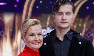 71-letnia Barbara Bursztynowicz zagrała nóżką w kusej mini. Na czerwonym dywanie wygląda jak nastolatka