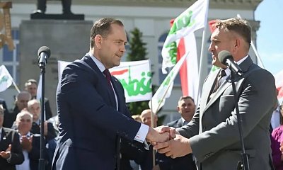 Doradca Nawrockiego tonie w długach! W ruch poszła gnojownica