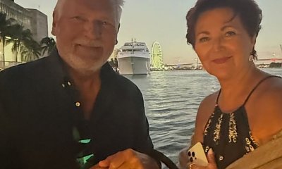 Kwaśniewscy zaszaleli w Miami. Luksusowe jachty, imprezy i tajemniczy milioner u boku. Wiemy, kim jest