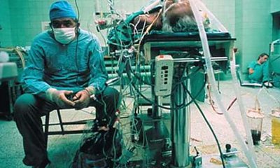 40 lat temu Religa dokonał niemożliwego. A potem zasnął na krześle ze zmęczenia