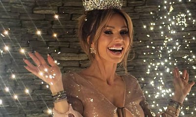 Doda zaprasza na obóz, ale to dopłata za pokój wbija w fotel. Fani bez litości: "Cena jak za zboże"