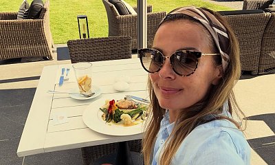 Katarzyna Glinka pręży ciało w skąpym bikini na Mazurach. Fani zachwyceni formą aktorki [zdjęcia]