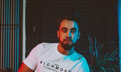 Oto pierwszy uczestnik "Love Island 3"! Maciej Dąbrowski ma wytatuowaną lewą rękę i aż 198 cm. Kim jest, wiek, Instagram?