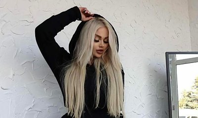 Ewelina Kubiak z "Warsaw Shore" w peruce z ciemną górą i jasnym ombre. Pokazała się z narzeczonym