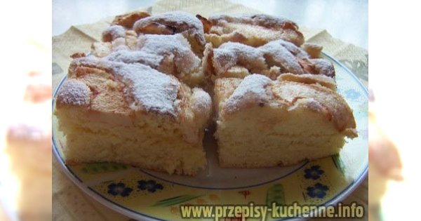 Biszkopt z owocami i olejem