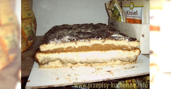 Placek orzechowo - serowo - jabłkowy