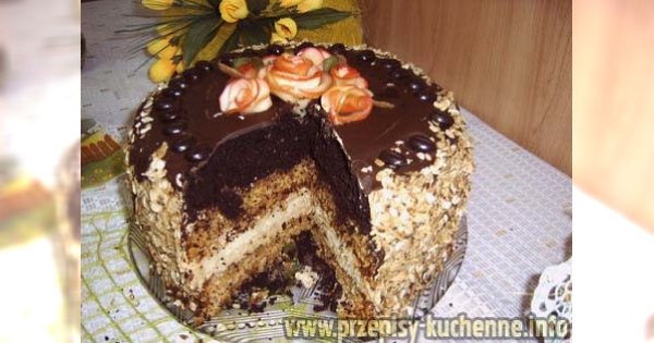 Tort orzechowo – kokosowo – makowy