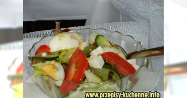 Sałatka na szybko z serem feta