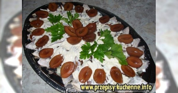 Śledzie w śliwkach