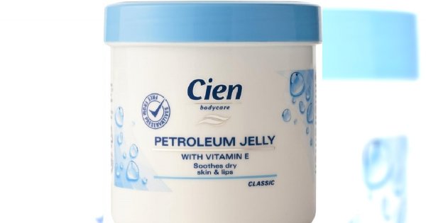 Testujemy: Petroleum Jelly Cien bodycare