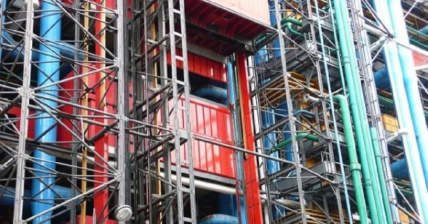 Facynujące miejsce - Centrum Pompidou