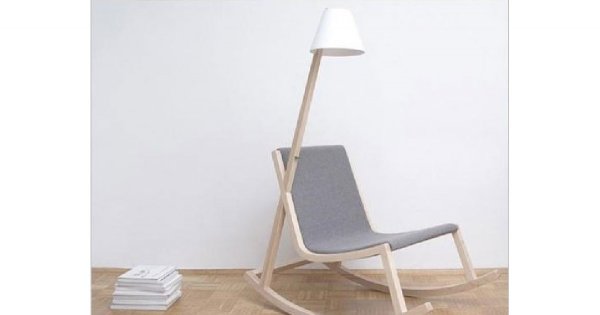 Lampa i krzesło w jednym