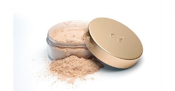 Mineralny puder do zadań specjalnych