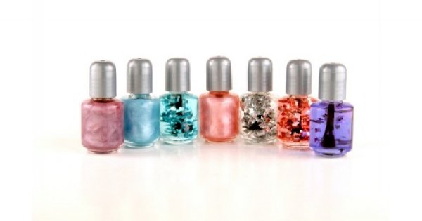 Brokatowy manicure