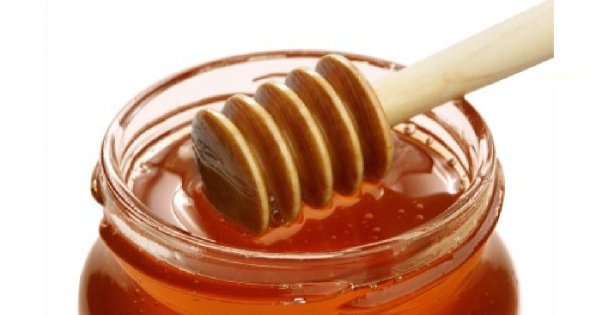 Naturalne kosmetki do pielęgnacji szyi i dekoltu