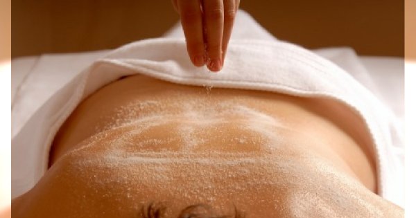 Jak zrobić domowy peeling?