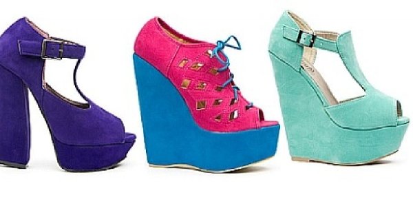 Trendy: masywne obcasy i koturny na lato