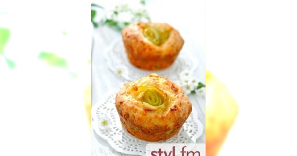Muffiny z cukinią na słono