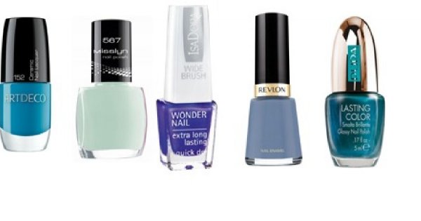 Manicure w kolorach nieba