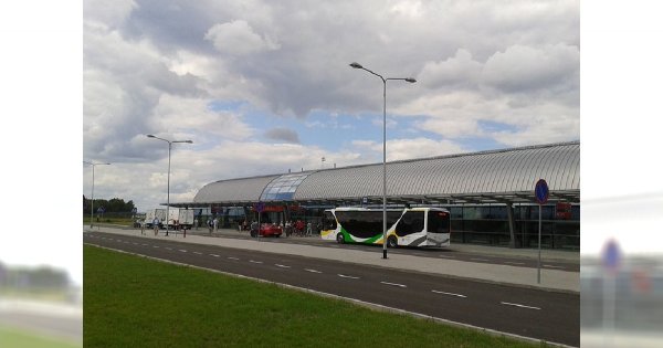 Tanie loty teraz z Modlina pod Warszawą!