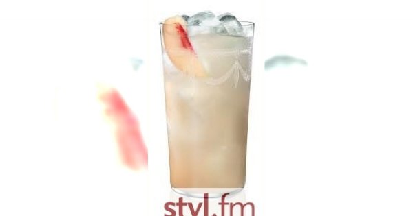 Bombay Sapphire Peach & Elderflower Collins