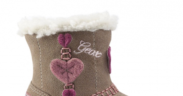 Buty dla małych piechurów