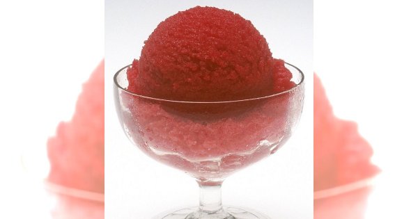 Malinowy sorbet domowy