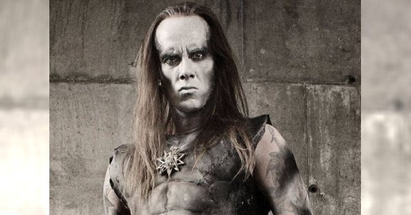 Nergal bezwzględnie o pedofilii: "pod habitem buzuje"