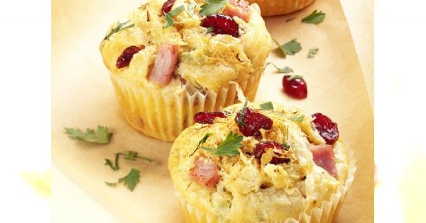 Muffiny z kiszoną kapustą i cranberries - przepis kulinarny