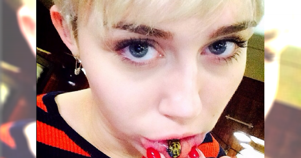 Nowy tatuaż Miley Cyrus to... płaczący kot