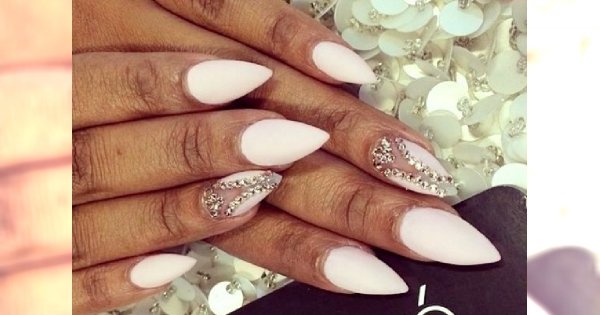 Ślubny manicure - trendy na lato 2014