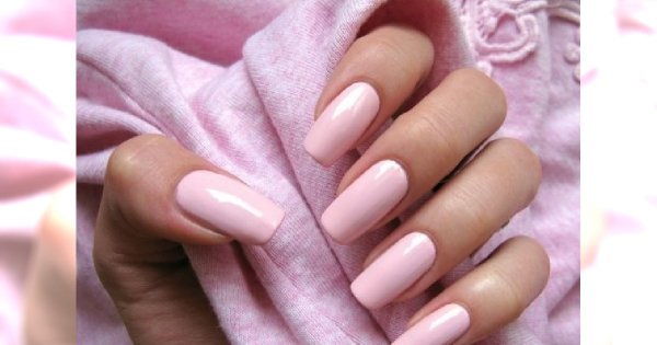 Celujemy w subtelny manicure na co dzień