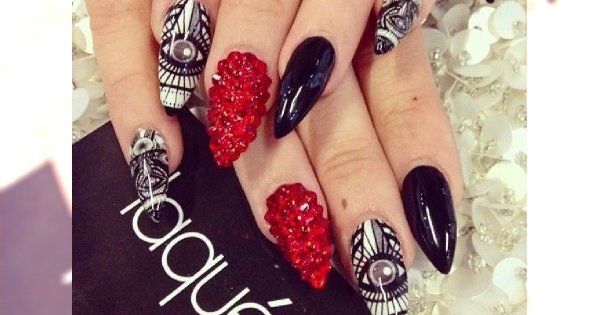 Stiletto nails, czyli manicure dla kobiet z prawdziwym pazurem!