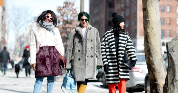 Najlepsze okrycia wierzchnie z całego New York Fashion Week