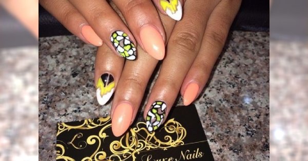 Manicure tworzony z miłości do paznokci - garść zachwycających inspiracji