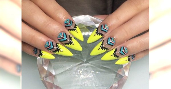 Stylowy i dziewczęcy - manicure na poprawę nastroju!