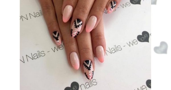Manicure idealny na wakacyjne dni