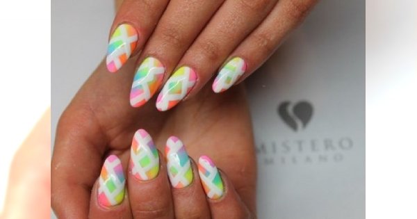 20 najgorętszych wzorków manicure, które okazały się hitem 2015!