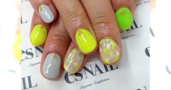 HOT manicure, który sprawdzi się podczas słonecznych dni
